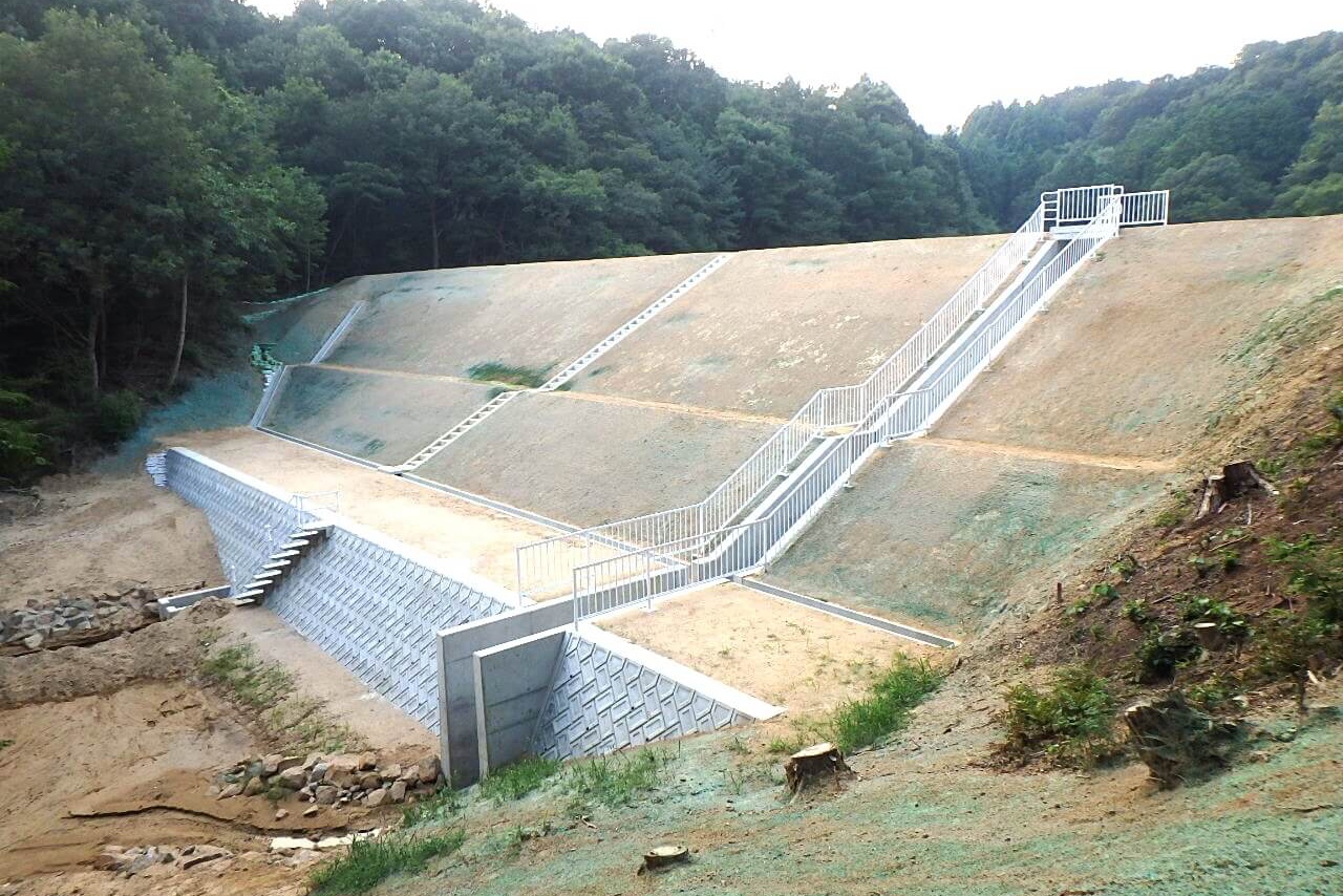 まんのう地区北山上池改修工事/重成土建